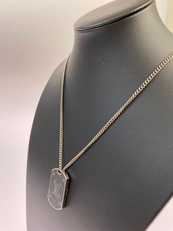 LOUIS VUITTON コリエプラークモノグラムエクリプス ルイヴィトン