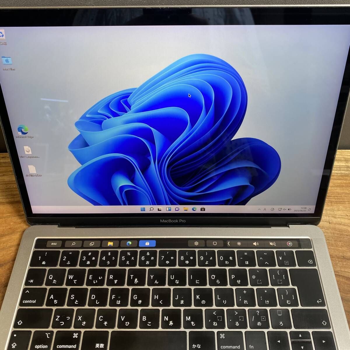 美品/新品バッテリー］Apple MacBook Pro 13inch 2019/Core i7