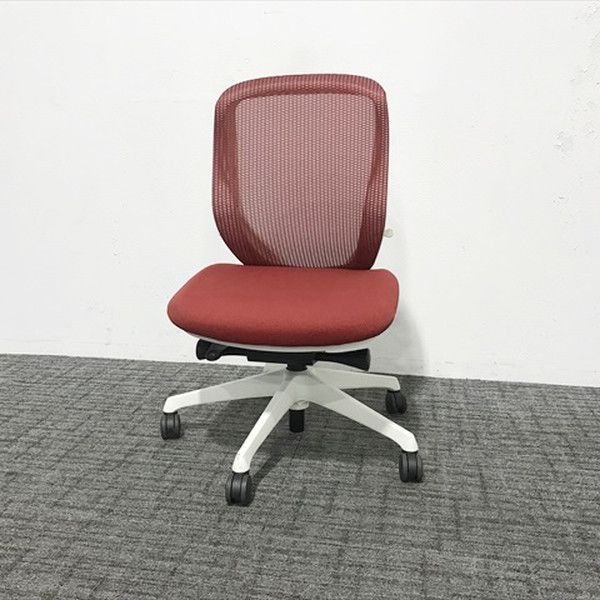 シルフィー ローバック メッシュ オフィスチェア オカムラ レッド デスクチェア