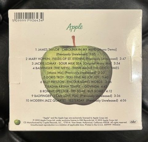 【未開封/CD+Tシャツ】バッドフィンガー、ジェームス・テイラー 他 「10 Green Apples」 Badfinger James Taylor