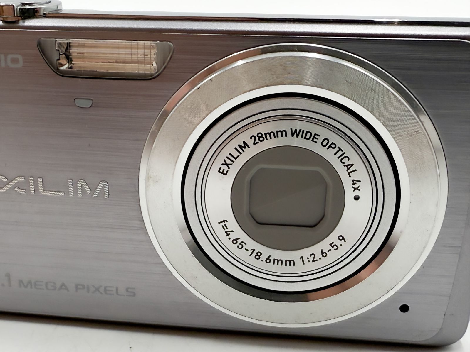 カメラ CASIO EXILIM EX-Z270 シルバー デジカメ