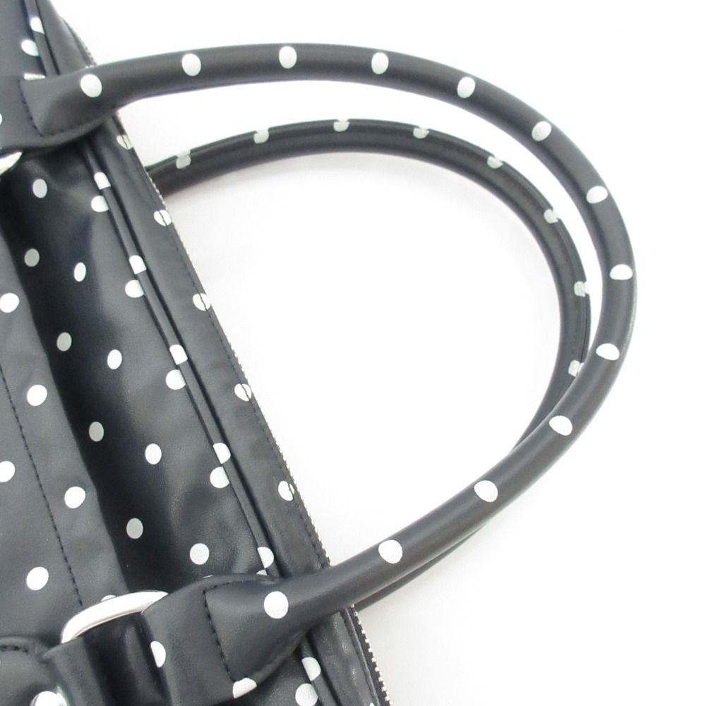 des GARCONS