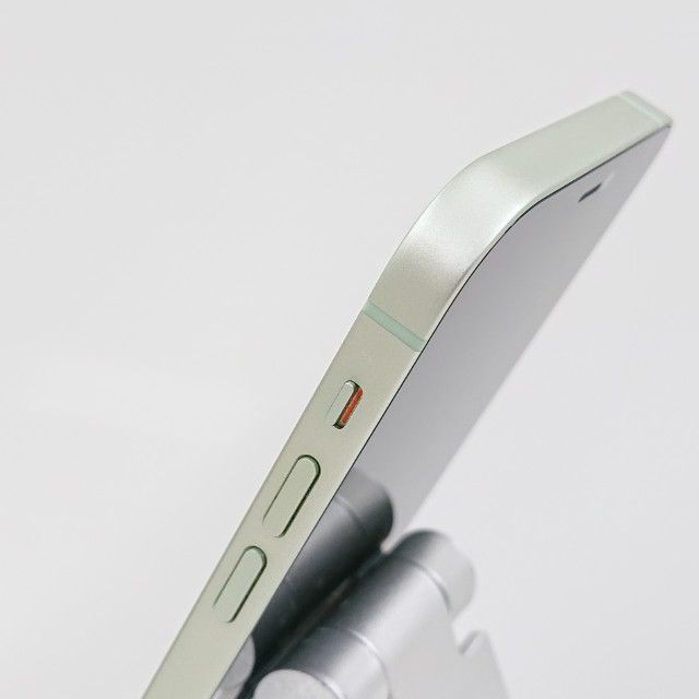 iPhone12