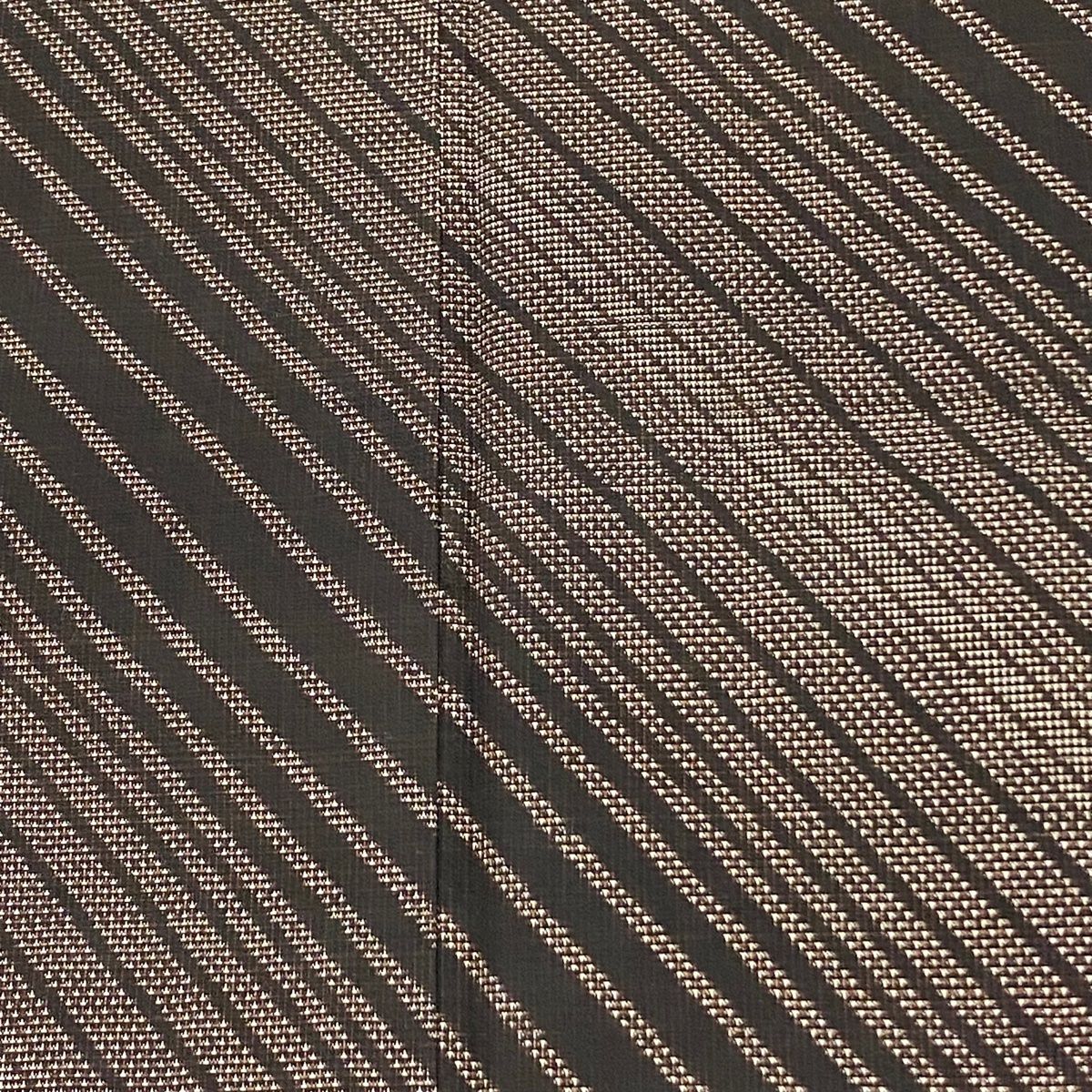 大島紬 身丈165cm 裄丈69cm L 袷 純泥染 証紙 斜縞 焦茶色 正絹 美品  