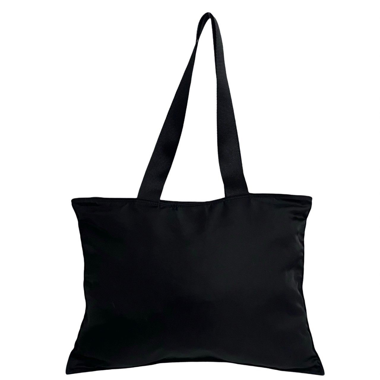 プラダの人気三角ロゴナイロン黒バッグ！美品！ PRADA 美品 プラダ テスート 三角ロゴプレート ブラック 黒