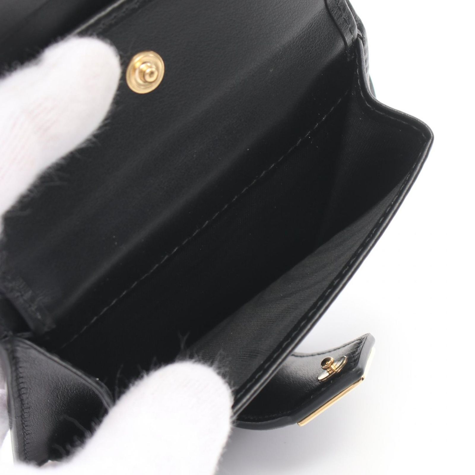 PRADA プラダ