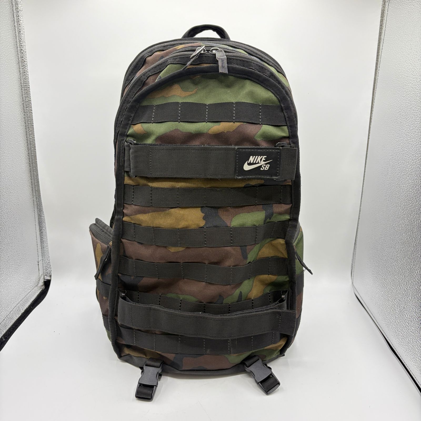 未使用タグ付き ★ NIKE SB ★バックパック CK5888-010 NIKE SB（ナイキエスビー）の「NIKE SB/ナイキエスビー バックパック