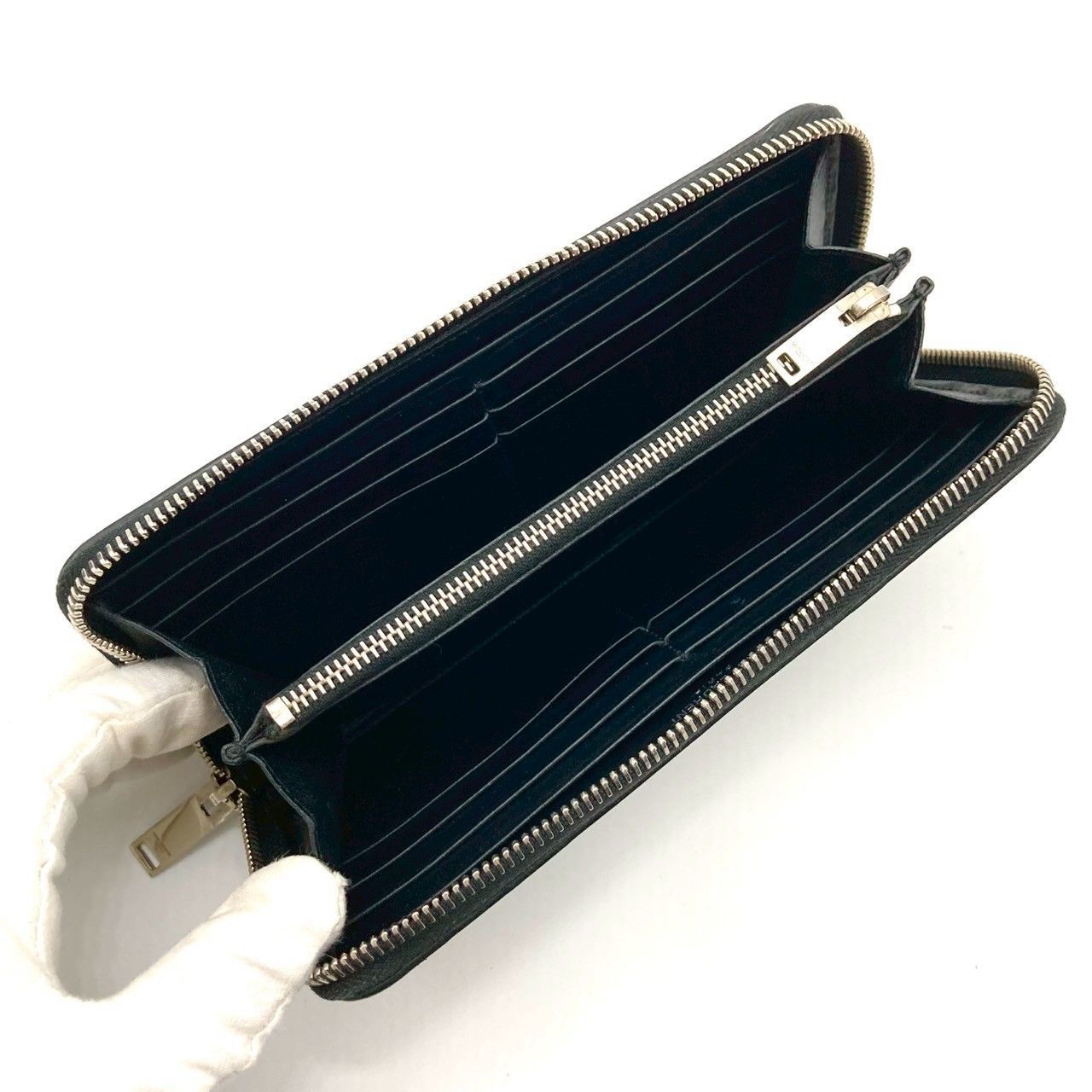 イヴサンローラン 長財布 クロコ型押し ブラック 大容量 美品 70722 イヴサンローラン 長財布 クロコ型押し ブラック 大容量 美品