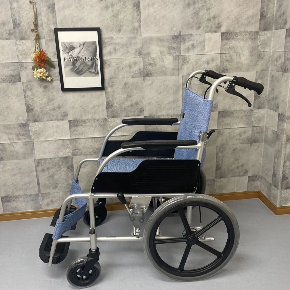 ECO-301 松永製作所 アルミ製介助式車椅子 スタンダードタイプ