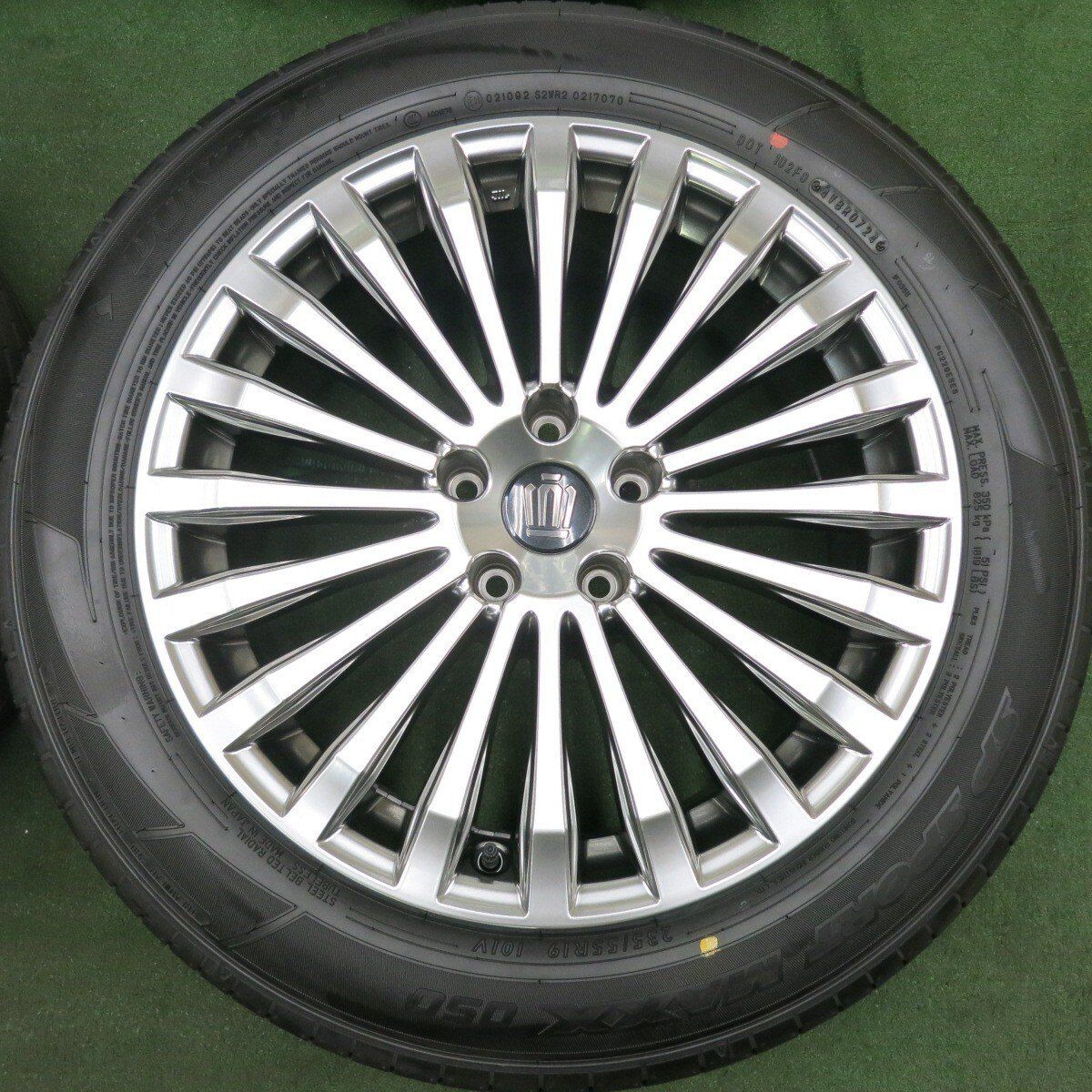 新車外し！24年☆トヨタ 30系 クラウン セダン 純正 235/55R19