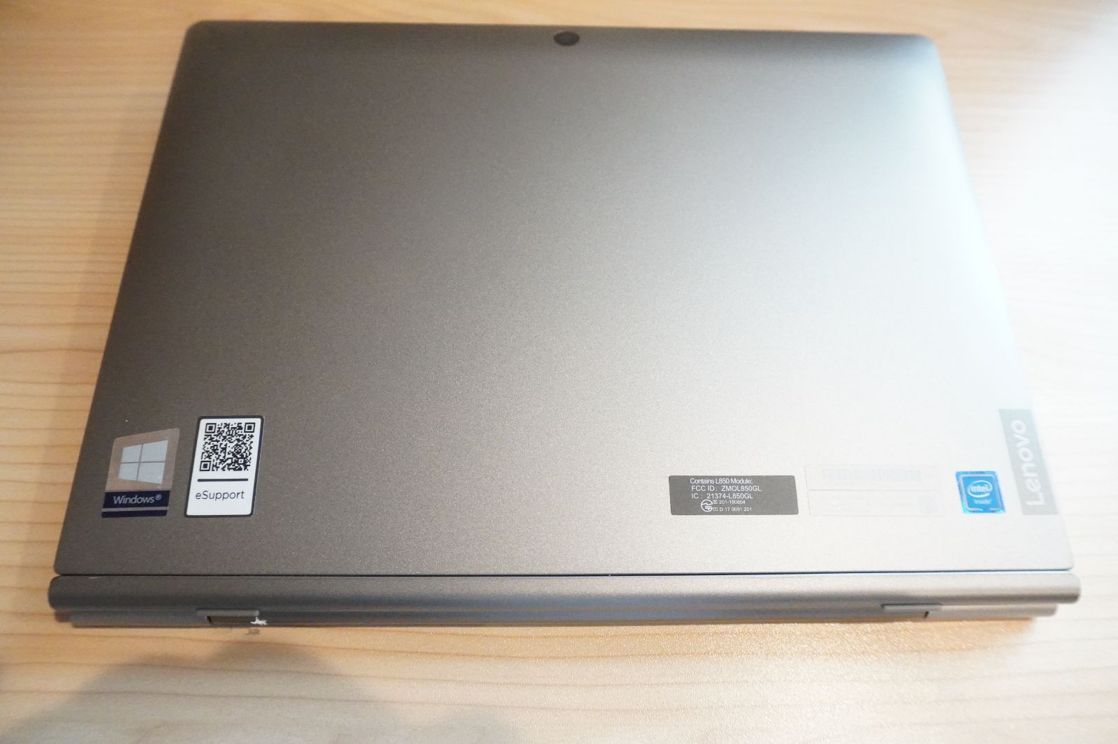 Lenovo ideapad D330-101GM