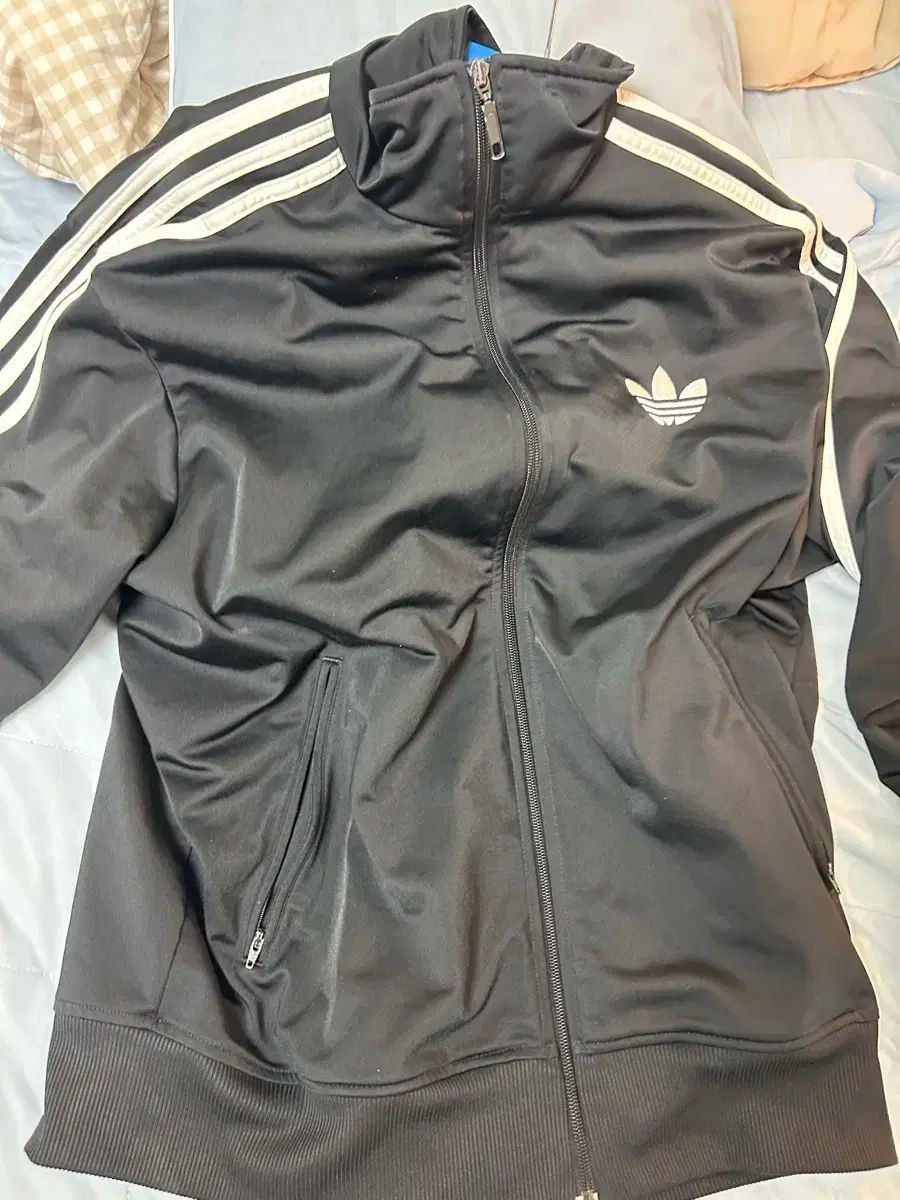 人気アイテムが再入荷！ グーフィーバード adidas アディダス ジャージ セット メンズ 110 34 正規品 訳あり