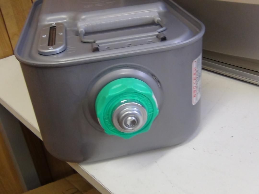 ブルーヒーター石油ファンヒーター