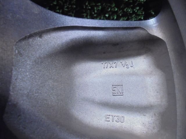 ヨコハマタイヤ