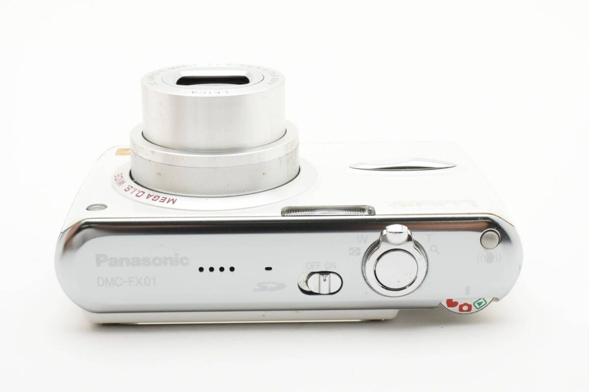 ☆極上品☆ パナソニック Panasonic DMC-FX01 ホワイト 元箱付属