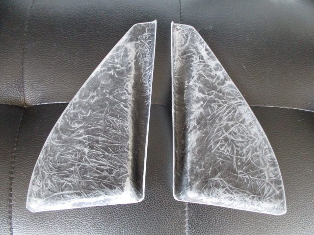 L700S ミラジーノ フェンダーミラー車 ドアミラー 土台カバー 目隠しパネル L700S ミラジーノ フェンダーミラー車 ドアミラー 土台カバー 目隠し