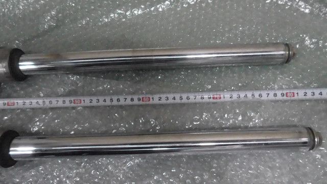 フロントフォーク