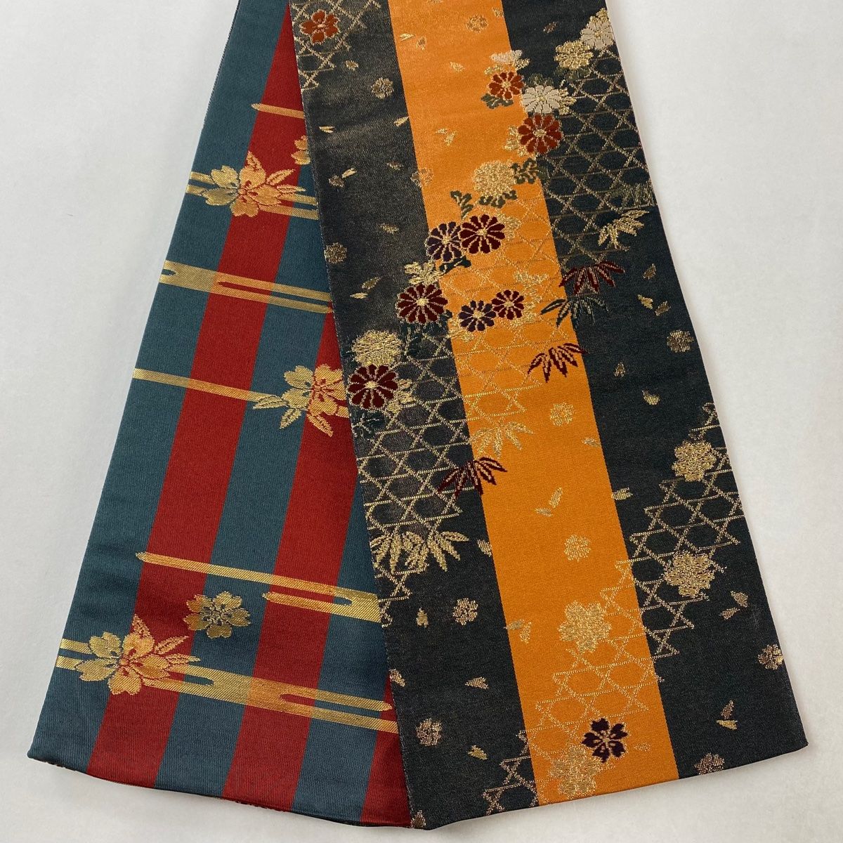 半幅帯 美品 優品 桜 菊 金糸 箔 深緑 正絹 【中古】 