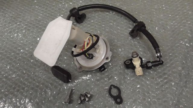 アクシスZ　SED7J-025xxx　の　燃料ポンプ:#1677203957