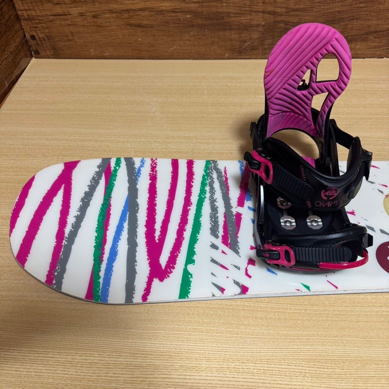 スノーボードセット　ボード　バインディング　ブーツ　キッズ　ジュニア　女の子用 子ども用スノーボードセット (ボード、ブーツ、バインディング) スノボ