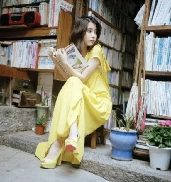 花しおり1,2 セット IU IU(アイユ) 花しおり セット SET 未開封 アルバム 出品