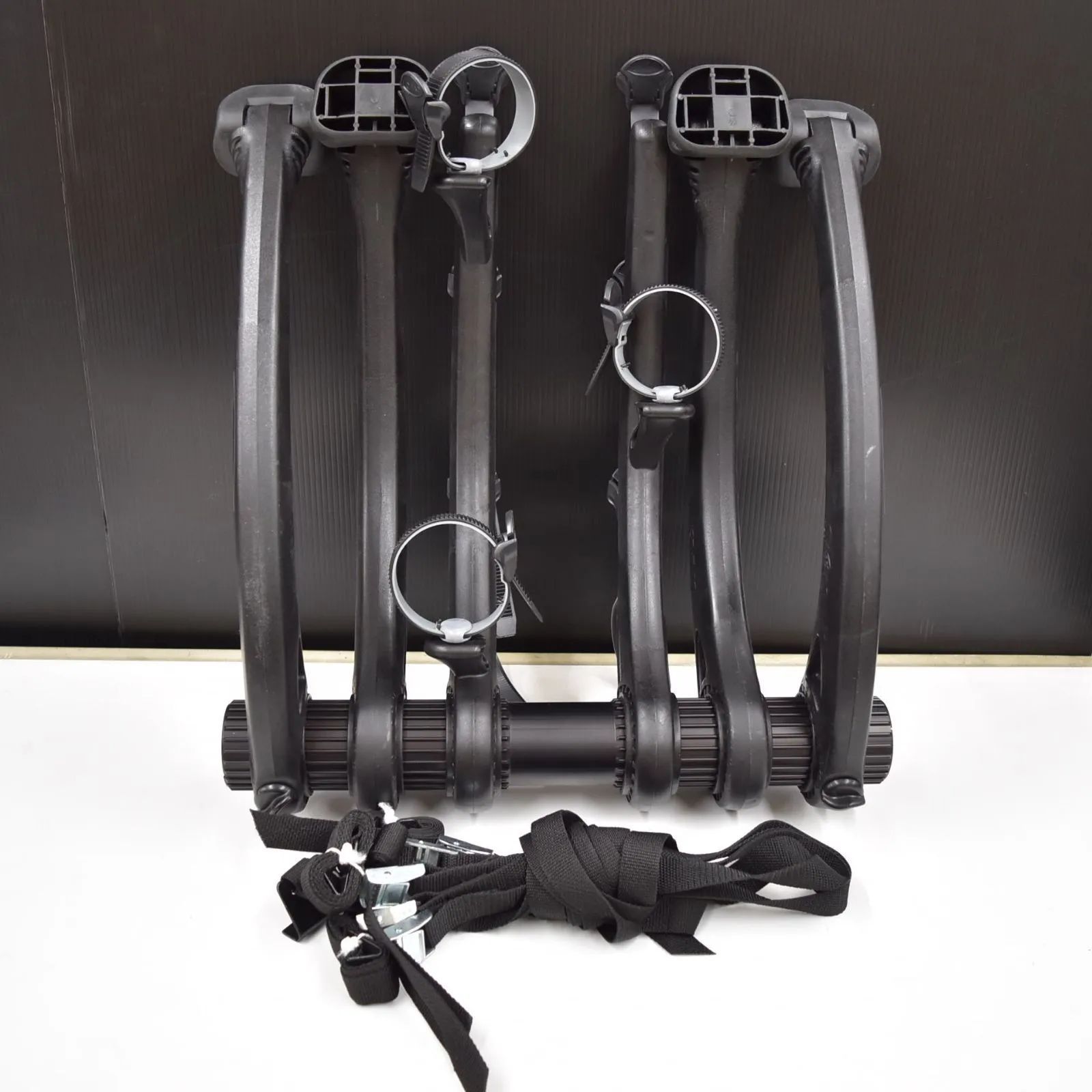 terzo EC16BK3（リヤキャリア3台積み） TERZO（テルッツオ）EC-16BK3サイクルキャリア 3台積み 送料無料