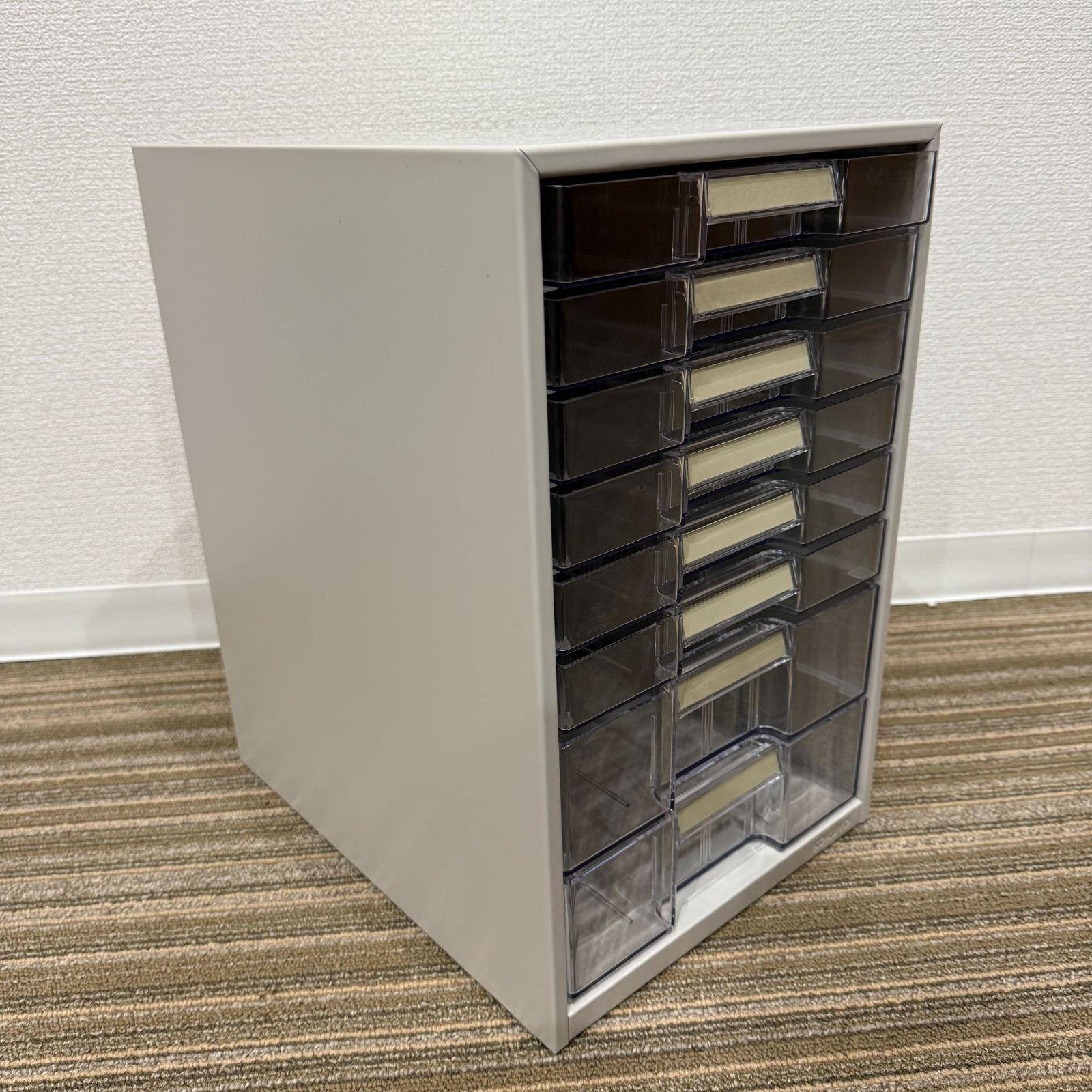 コクヨ レターケース透明プラスチック引き出しタイプ A4タテ 7段 ライトグレー LC-G7M 1台 コクヨ レターケース透明プラスチック引き出しタイプ A4タテ 5段