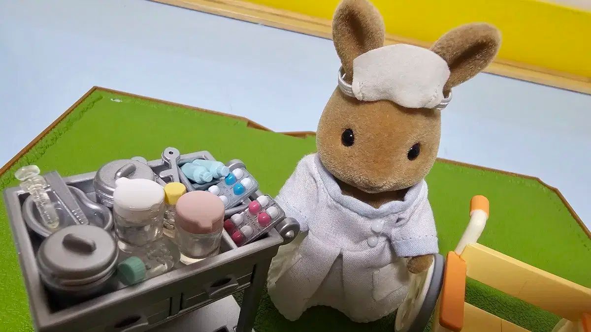 新品 レアシルバニアファミリーコテージホスピタル 海外シルバニア病院 新品 レアシルバニアファミリーコテージホスピタル 海外シルバニア病院