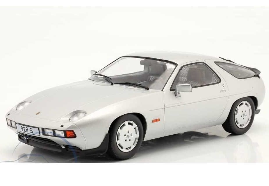 1/18 ポルシェ928S 1979 Porsche シルバー COUPE MGC製ダイキャスト製ミニカー - メルカリ