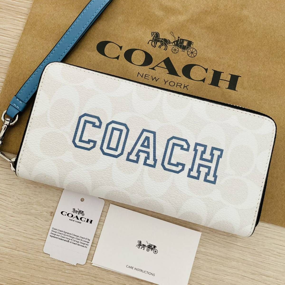 新品 COACH コーチ CB856 シグネチャー ロゴ 長財布 リストレット