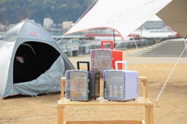 未使用　ポータブル　保冷温庫　8ℓ 車でも使える2電方式　サンリオ VERSOS ベルソス 保冷温庫 小型 ポータブル 8L vs-cw008 AC DC 電源