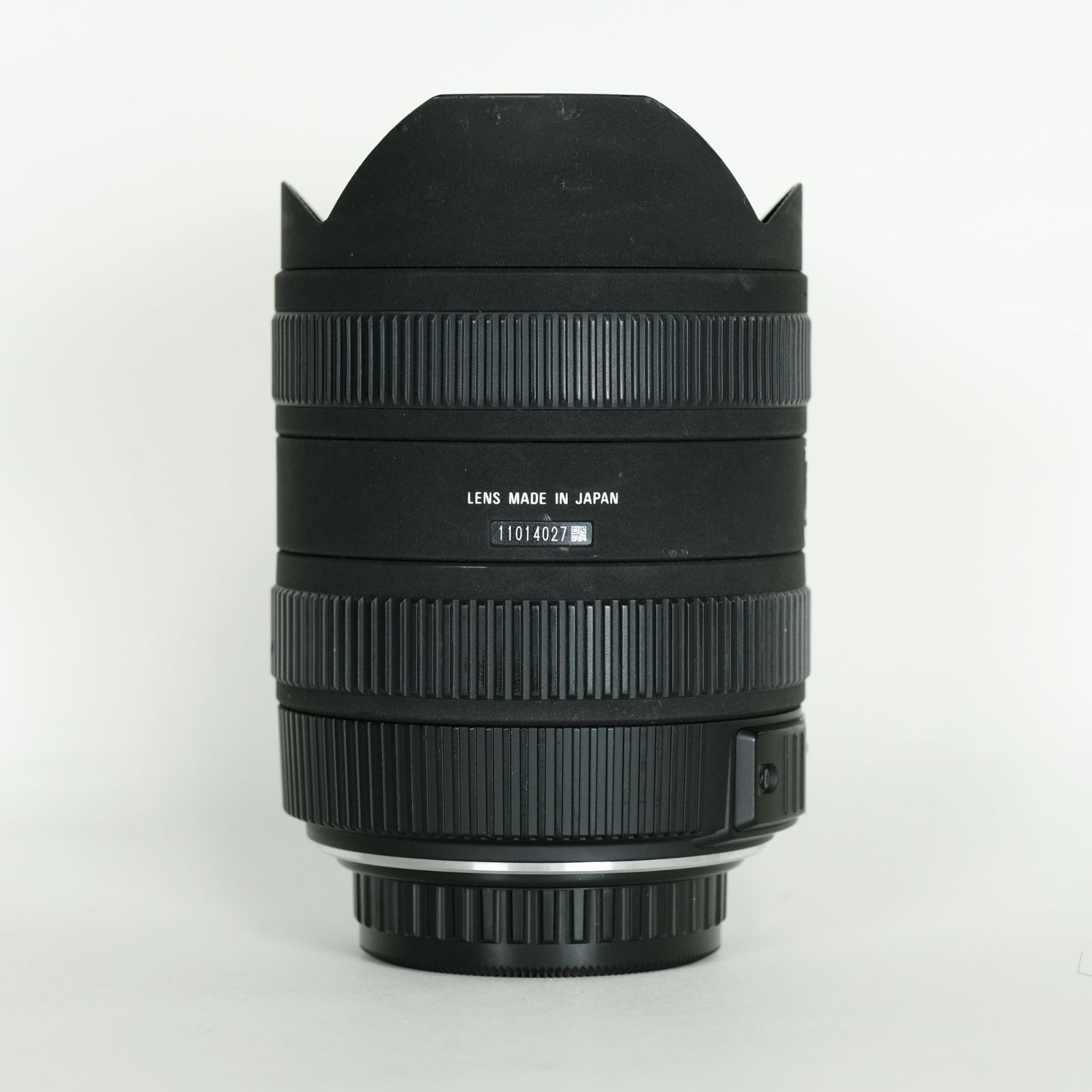 SIGMA 8-16mm F4.5-5.6DC HSM (ペンタックス用) / ペンタックスK SIGMA 8-16mm F4.5-5.6DC HSM (ペンタックス用) / ペンタックスK