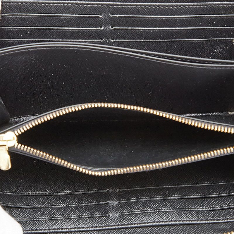 ヴィトン モノグラム