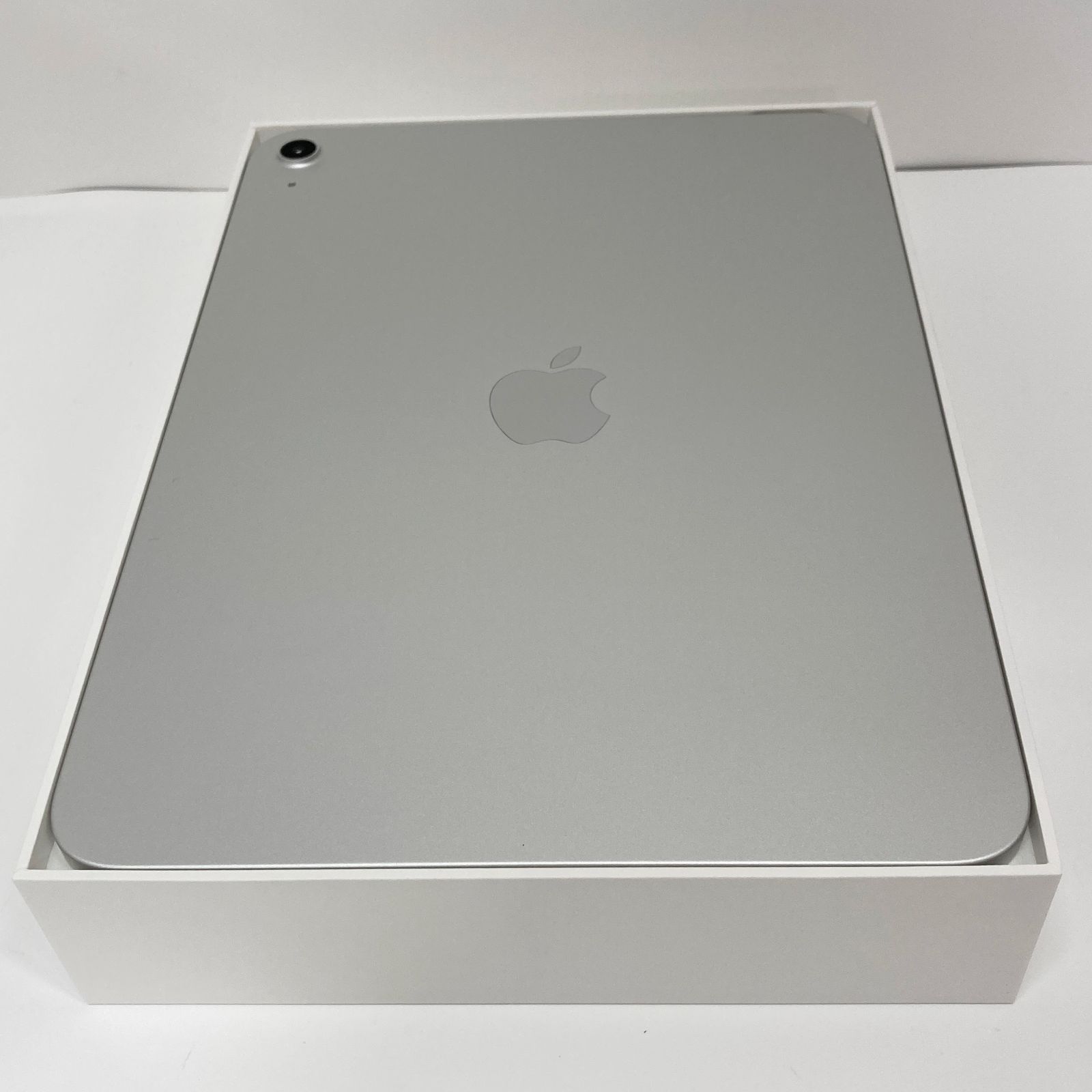 iPad（A16）Wi-Fi 128GB A3354 シルバー 未使用品】iPad (A16) Wi-Fi 128GB シルバー A3354 MD3Y4J/A No