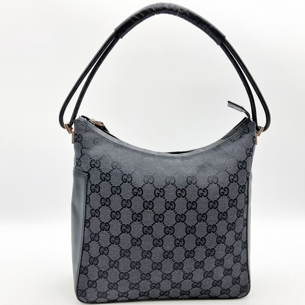 中美品 GUCCI グッチ 001・3766 ショルダーバッグ バッグ ブラック 黒 