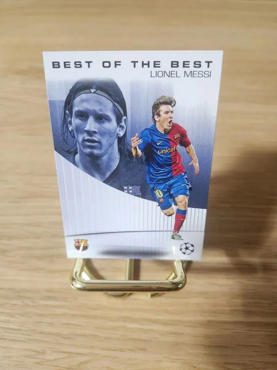 100%新品，正規品 25 TOPPS トップス コンペティション fc バルセロナ ライオネル MESSI メッシ インサート サッカーカード* 記念グッズ