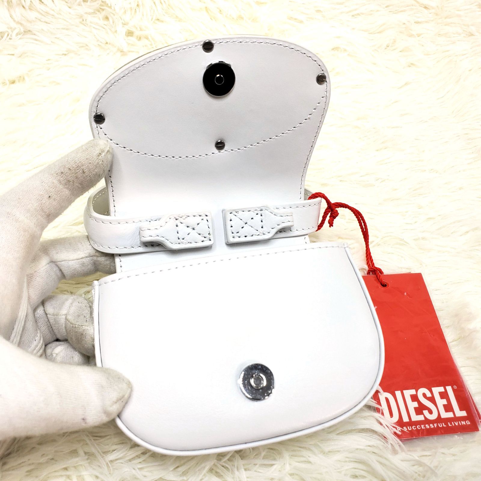 新品未使用 DIESEL 1DR レディース クロスボディバッグ - メルカリ
