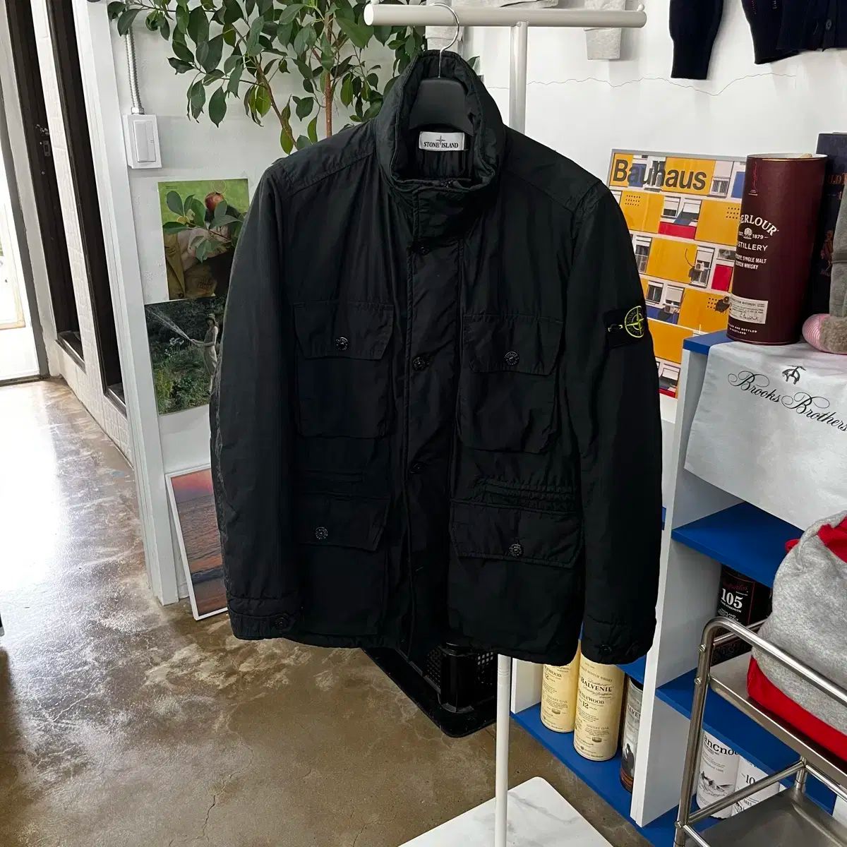STONE ISLAND ストーンアイランド ナスラン ライト ワトロ プリマロフト M