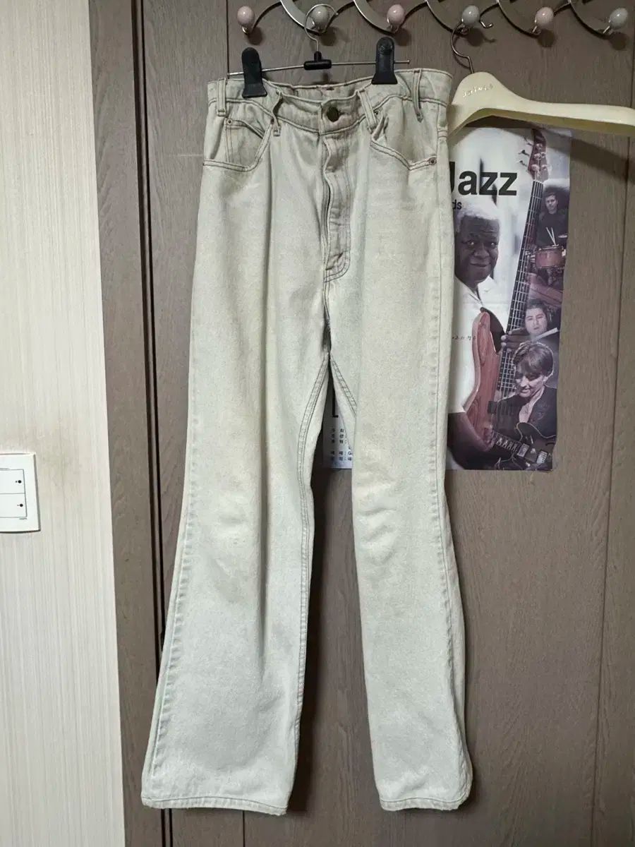 【雷市場（ポンジャン）商品韓国直送】 実際サイズ感 30 LEVI'S(リーバイス) 517 アイボリー オレンジタップ ヴィンテージ デニム ジーンズ