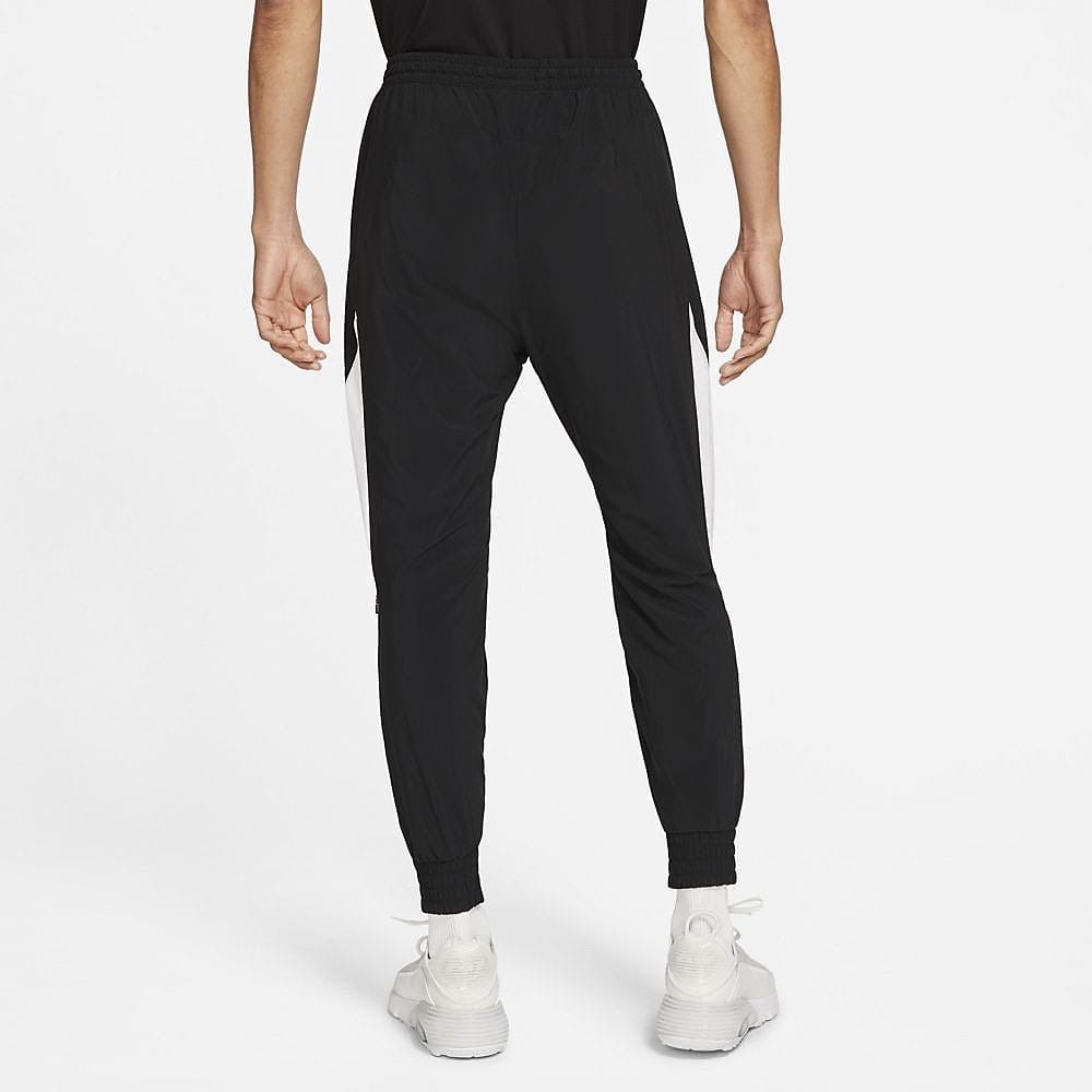 NIKE - 新品！ NIKE F.C. AWF ウーブントラックパンツ NIKE - 新品！ NIKE F.C. AWF ウーブントラックパンツの通販 by