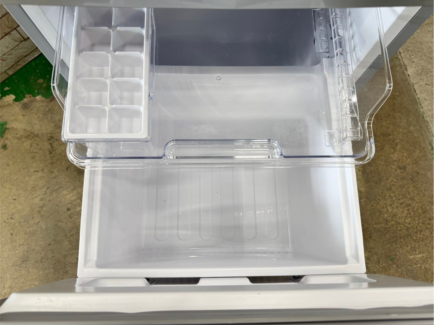 大阪送料無料★3か月保障付★冷蔵庫★2020年★SJ-D15G-W★IR-536 お買い得，限定セール】 【10，000円スタートオークション】大阪送料