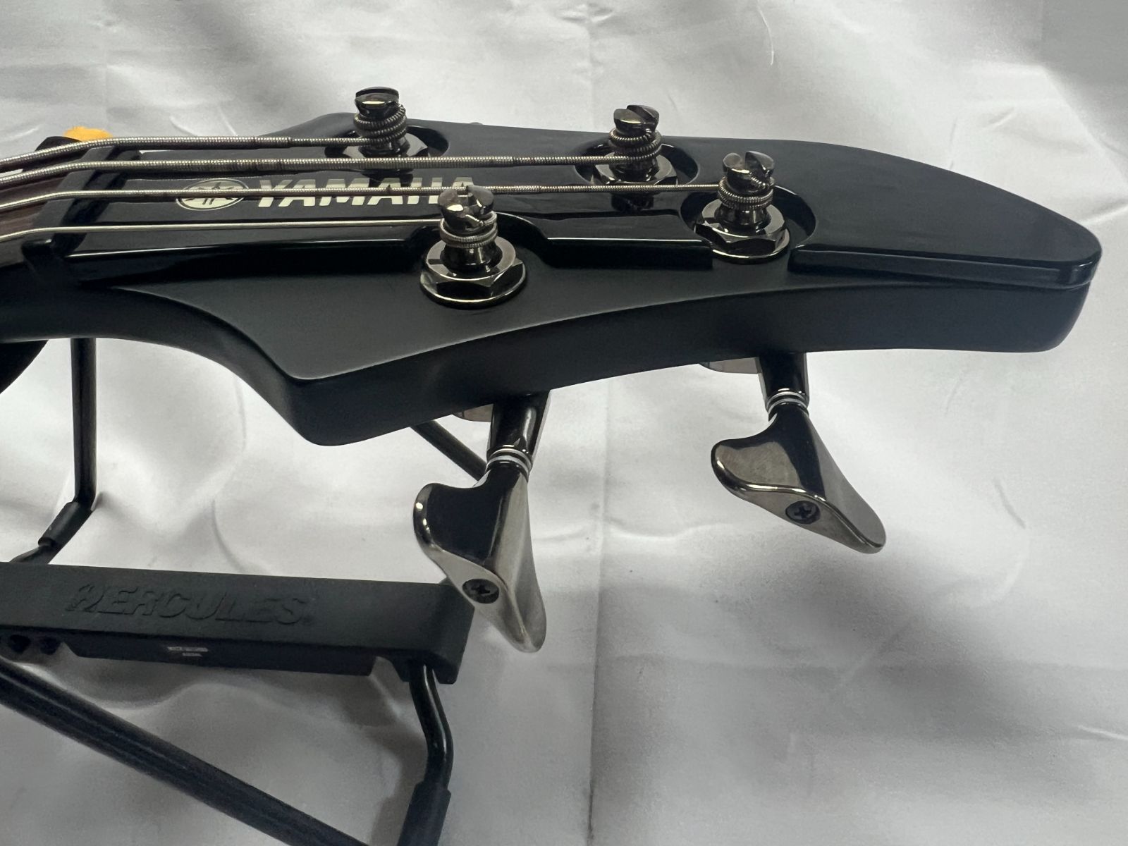 YAMAHA RBX374 ベース ヤマハ　RBX-374メルカリ 中古】ヤマハ RBX374 黒 エレキベース - クリーニング済みの良品