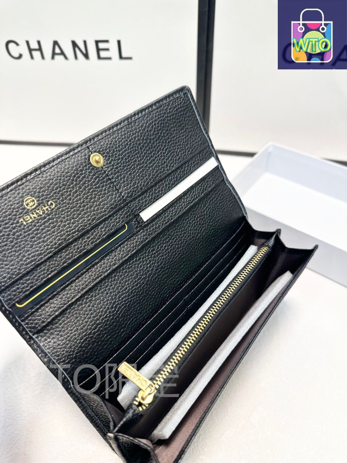 今日特価】Chanel シャネル クラシック二つ折りウォレット