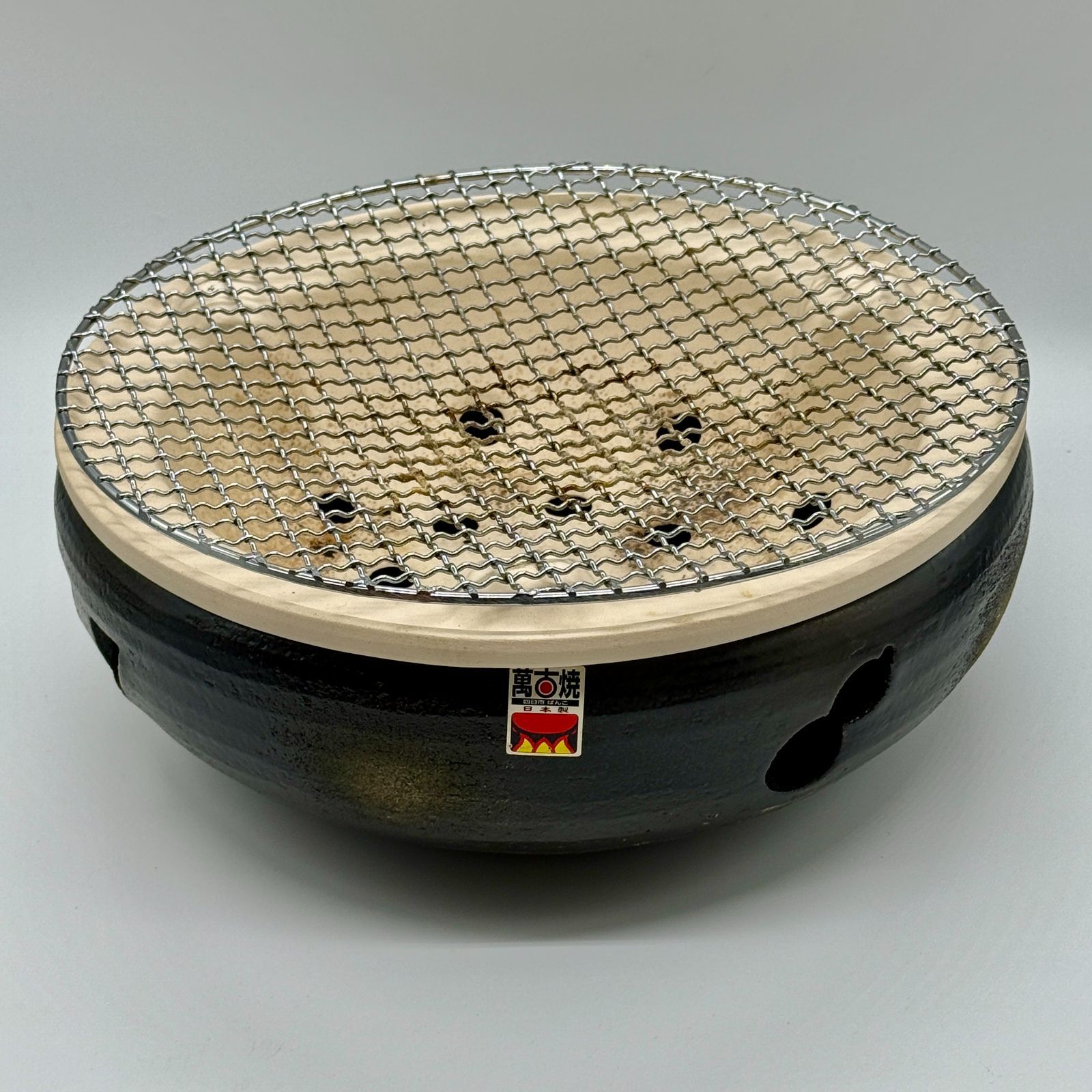 未使用 伊勢炭焼 萬古焼 卓上伊勢コンロ(黒) 10号 アウトドア 水コンロ 伊勢炭焼 萬古焼 卓上伊勢コンロ(黒) 10号 キャンプ アウトドア 水コンロ