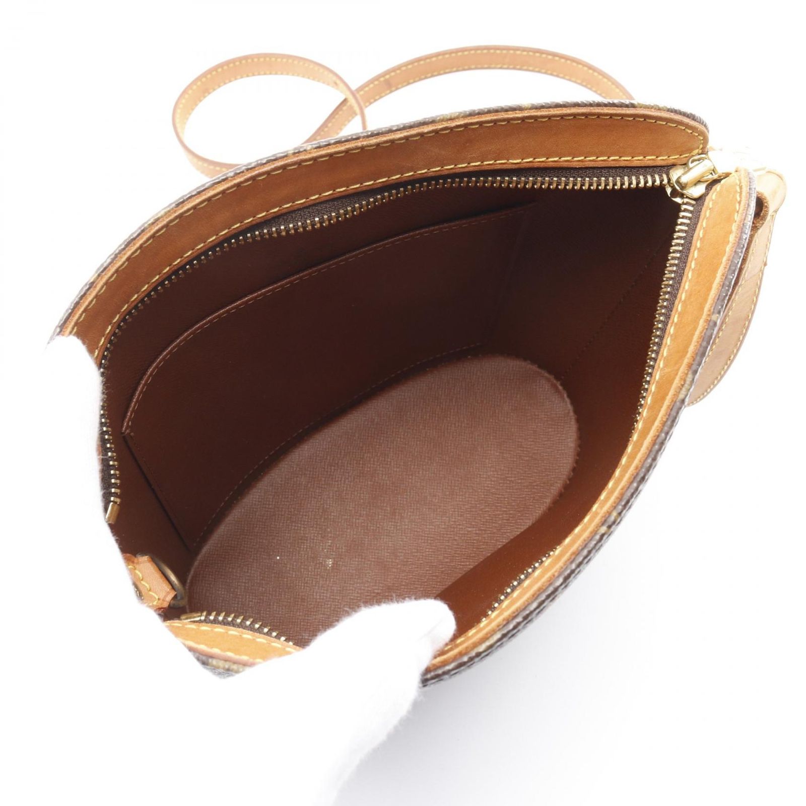 VUITTON