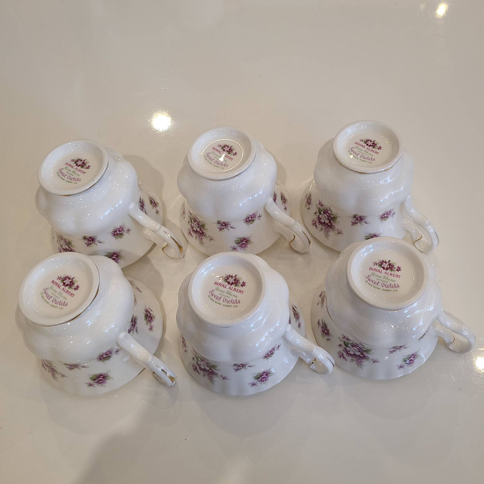 美品】ROYAL ALBERT ロイヤルアルバート スウィートバイオレット 金彩 