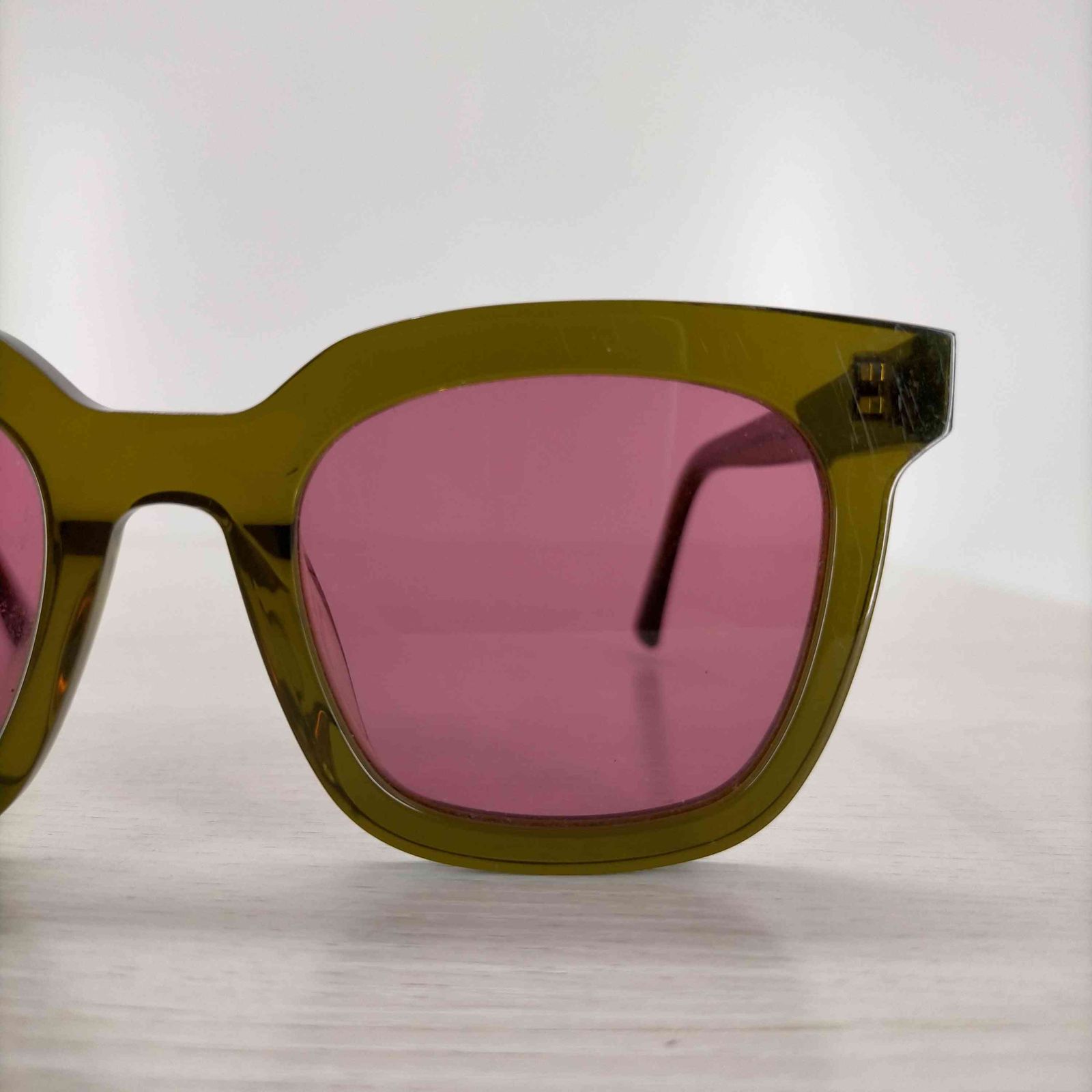 GENTLE MONSTER/ジェントルモンスター Finn サングラス/アイウェア Col.01 /000 ジェントルモンスター GENTLE MONSTER FINN メンズ 表記無 - メルカリ