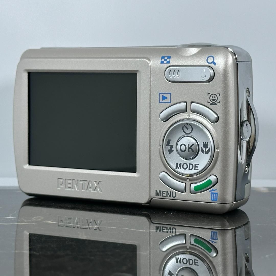PENTAX - 【ケース付き】PENTAX Optio E70 単3電池駆動 美品】PENTAX optio E70 単3電池駆動 コンデジ デジカメ 動作