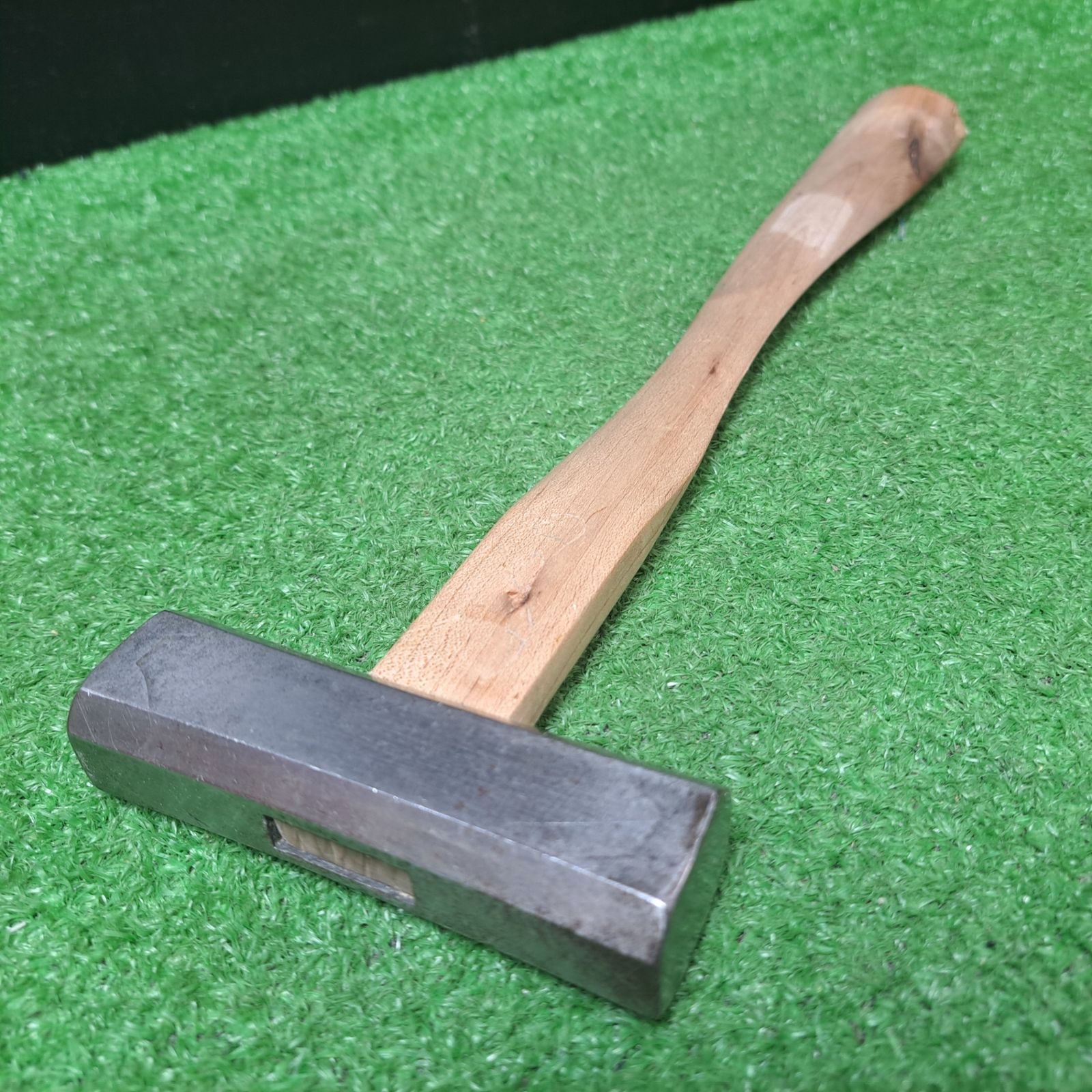 本銘 正行 八角玄翁 総重量約400g 玄能 ハンマ 岩槻店