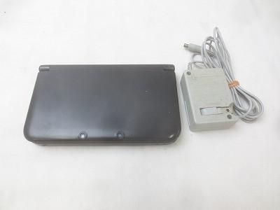 ゲーム ニンテンドー3DS LL 本体 SPR-001 ブラック 動作品 充電器付き